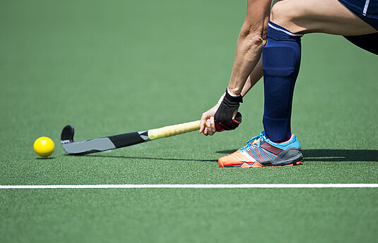 Herstel van de voorste kruisband: wel of niet opereren?