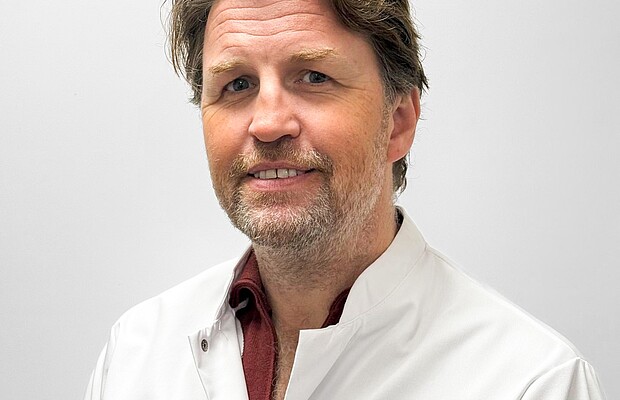 Drs. Hans van der Linden